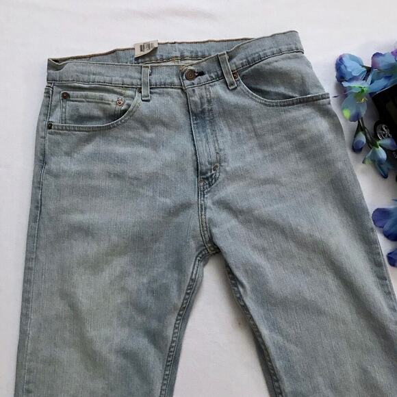 Levi's NWOT 505 Light Wash Straight Leg Jeans Men 34 x 34 - Picture 3 of 8